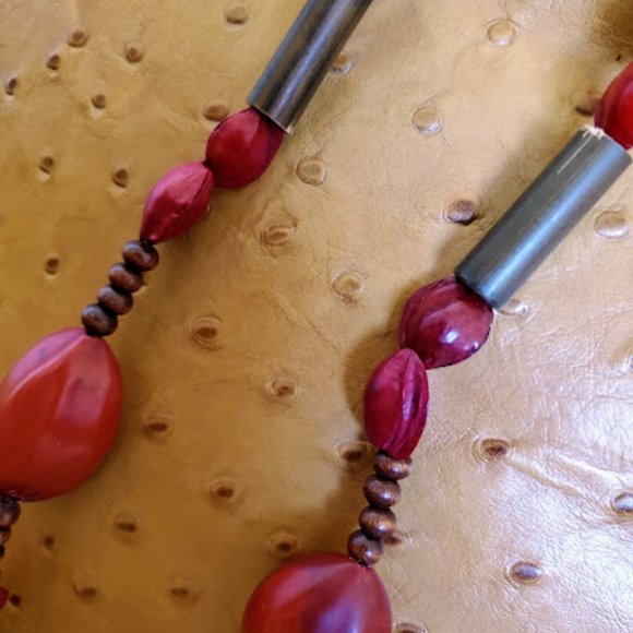 Vintage Boho Style Seed/Nut Necklace - Picture 3 of 4